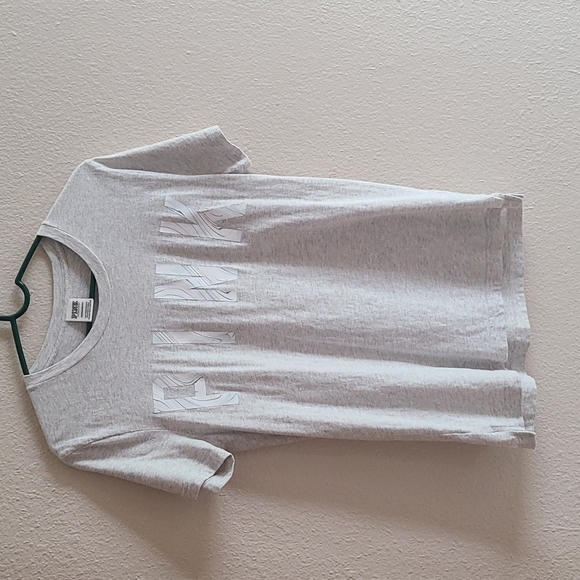 PINK Victoria's Secret Tops - PINK T-Shirt